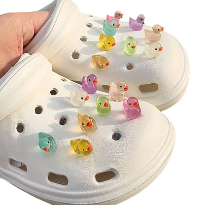 Cute Christmas Ducks Shoe Decorations Advanced Luminous 3D Duck Shoe Charms Set DIY Detachable buckle Shoes accessories 14/16Pcs