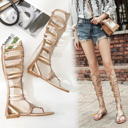 2023 Summer New High Toe Roman Flat Bottom Sandals Women's Shoes Water Diamond Flat Bottom Sandals High Tube Rivet Clip Toe